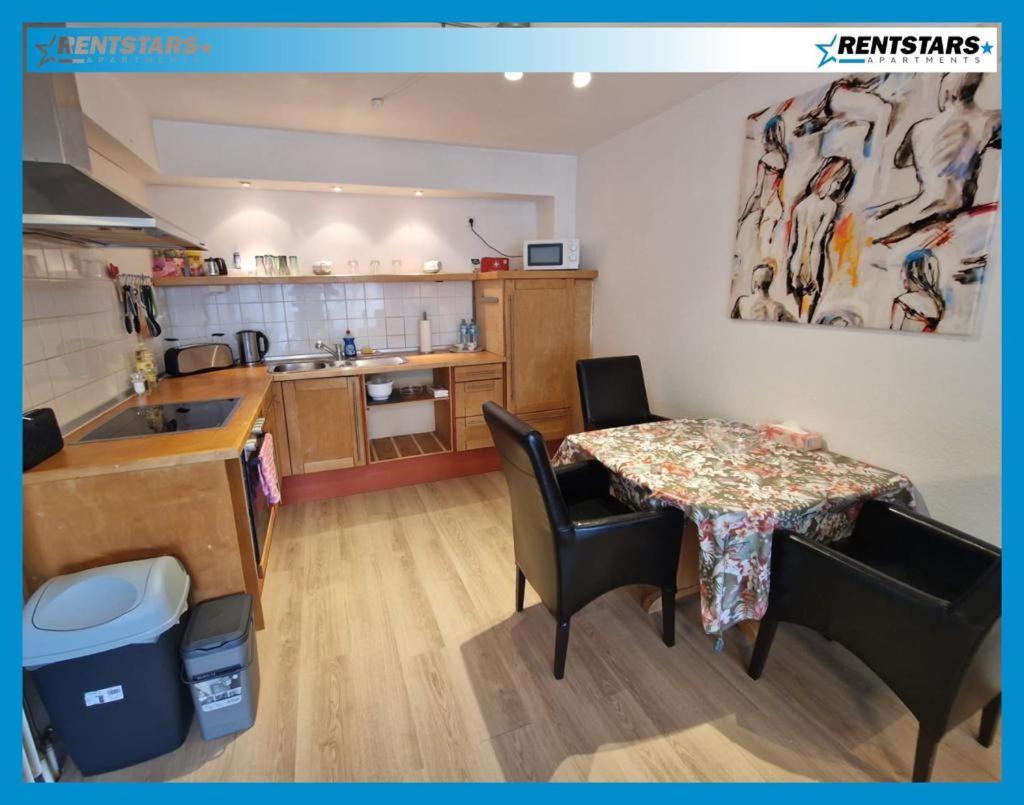 Hafenperle Ferienwohnung Am Alten Stadthafen In Oldenburg - Zentrale City Lage Eksteriør bilde